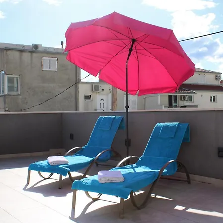 Melassy 2 Apartment Makarska