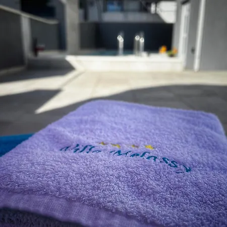 Apartment Melassy 2