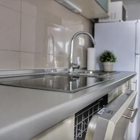 Apartment Melassy 2